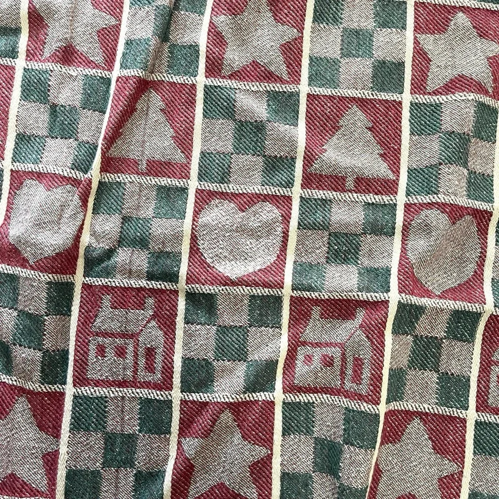 Vintage X-Mas Tablecloth 52x86 Woven Cabin Cottage Hearts Trees Holiday Rustic